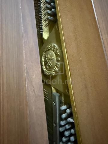 Yamaha piano - photo 4 of 4