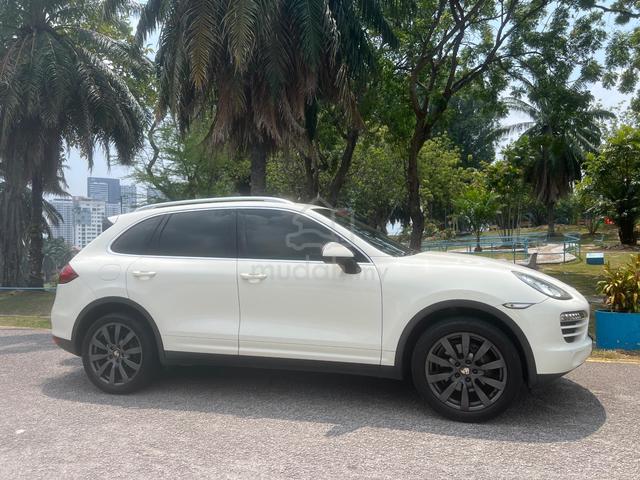 2011 Porsche CAYENNE 3.6 958 (A) - 2