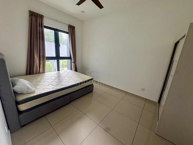 D'Quince Damansara Perdana|Master Room with AC & Private Bathroom 1
