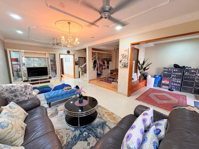FULLY RENOVATED✨ 2-Storey Superlink Jalan Adang, Bukit Jelutong 1