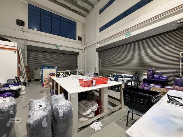 Telok Panglima Garang 1.5 Storey Link Factory 44x78 100 AMP Ceiling 38 1