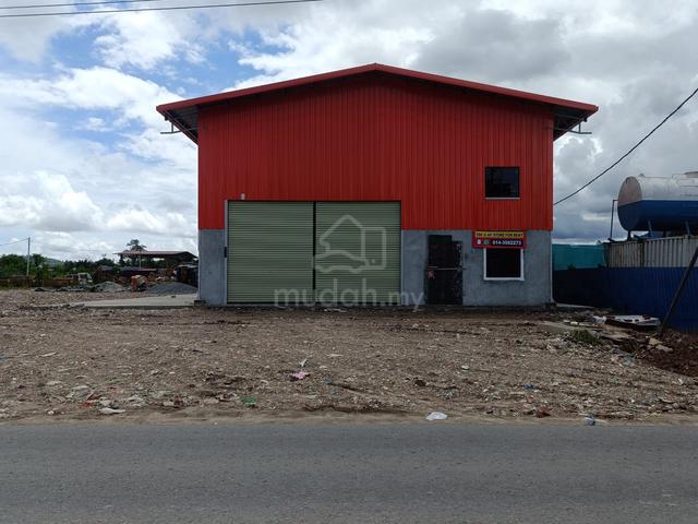100' x 40' Store for Rent 1