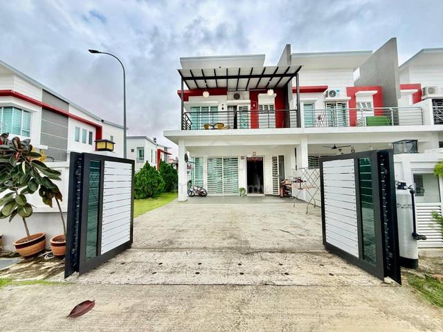 Double Storey Terrace ENDLOT, Bandar Springhill, Lukut, Port Dickson 1