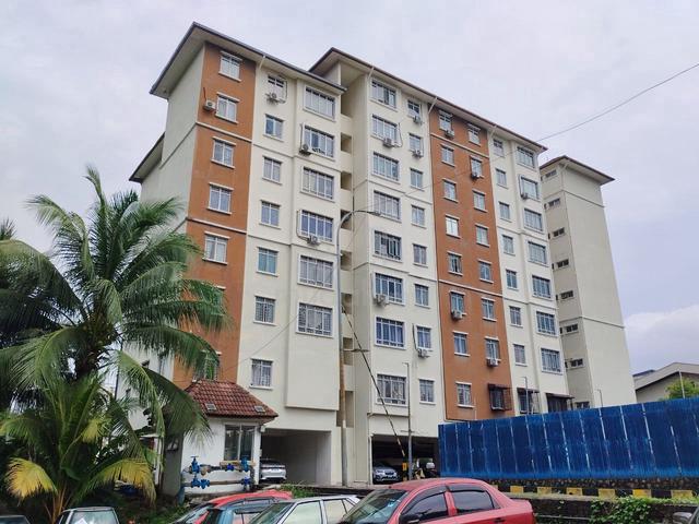 Pangsapuri Suria Subang Taman Subang High Tech 1
