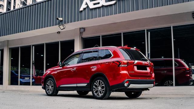 Mitsubishi OUTLANDER 2.0 AWD 7SEAT SUV 360CAM 2020 - 2
