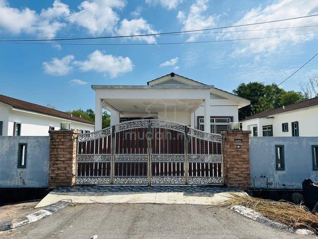 Fully Renovated Single Storey Bungalow Prima Desa Aman Padang Serai 1