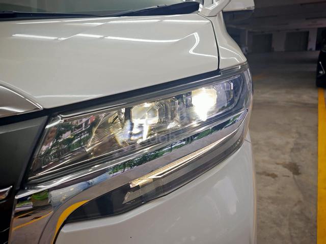 2023 Toyota ALPHARD 2.5 X 8 Seater (A), DIM, BSM - 4