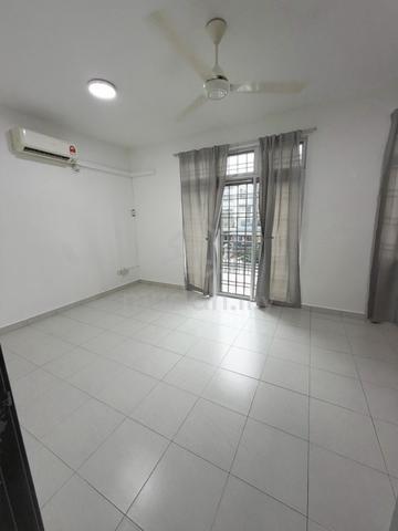 2.5storey House Taman Pulai Mutiara Taman U 24hrs Security 18x65 freeh 1