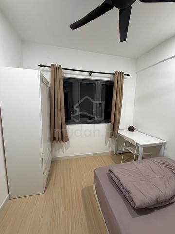 Middle Room @ M Arisa, Sentul 1