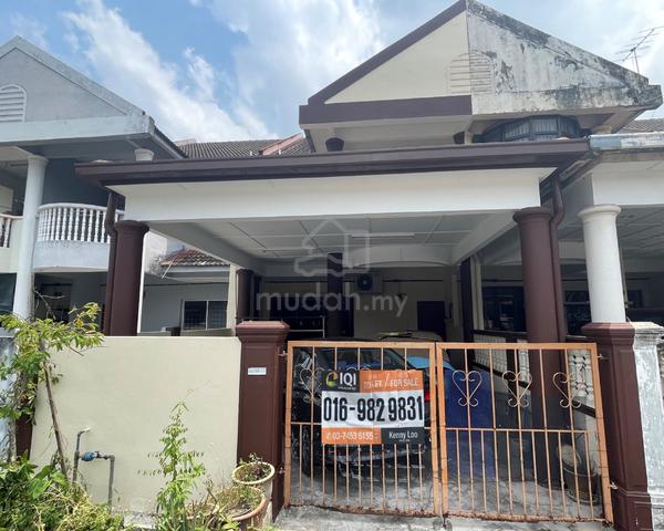 Fully Extended Air Putih 2 Story House 1