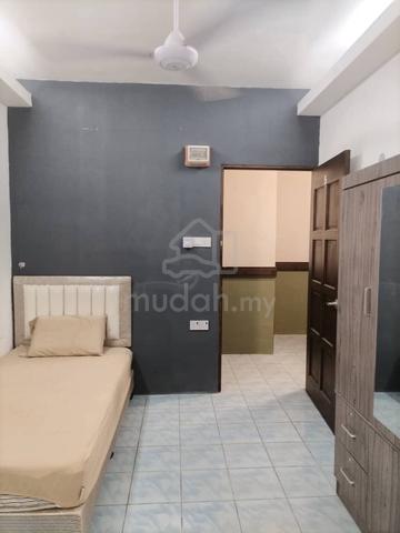Master Room at Kepayan (Upstair Shoplot)For Rent 4