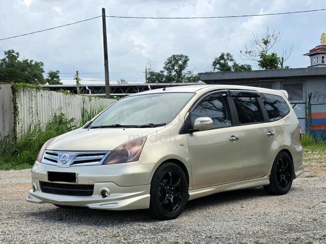 {2013} Nissan GRAND LIVINA 1.8 AUTO FULL LOAN - 1