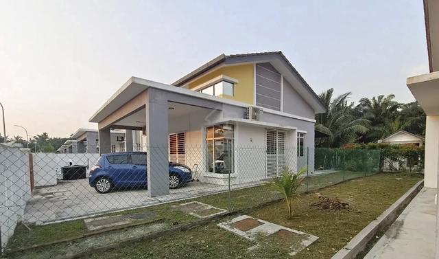 Modern Semi D FULL LOAN (Jenjarom) 1