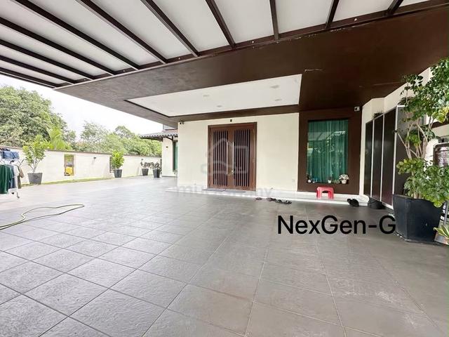 MOVE IN CONDITION!! 2 Storey Corner Lot House Casira Bukit Raja Klang 1