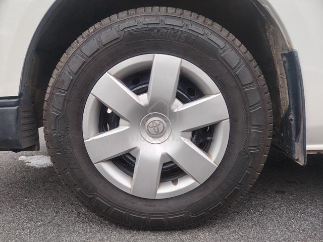 2021 Toyota HIACE 2.5 Panel Van - 5