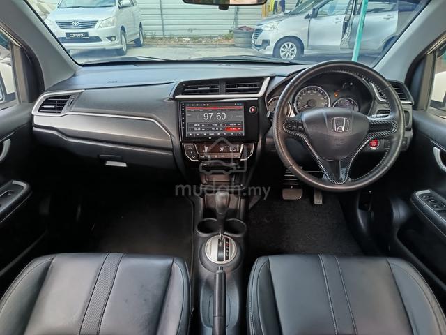 2017 Honda BR-V 1.5 V (A) - 3