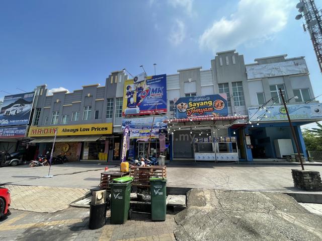 Gurun Shop 2.5 Storey | mrdiy&-7Eleven Cafe Area 1