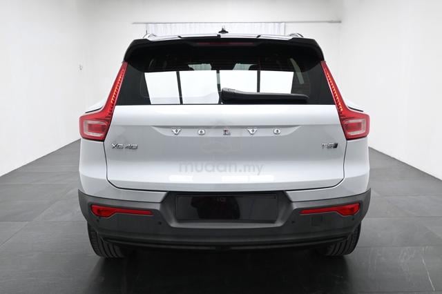 2021 Volvo XC40 2.0 T5 AWD R-DESIGN 36K-MIL FSR - 5