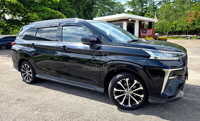2023 Toyota VELOZ 1.5  Auto Free Accident - 1