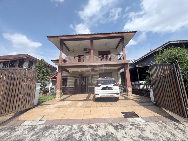 5Bedroom Non Bumi 2Storey Bungalow Taman Kota Seri Emas Nilai 1
