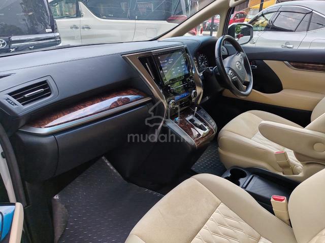 2021 Toyota ALPHARD 2.5 X (A) 8 seater - 4