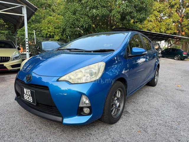 2012 Toyota PRIUS C 1.5 (HYBRID) (A) Direct Owner - 3