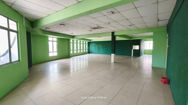 Taman Seri Delima.Double storey Shoplot.Big space. Facing main road 1