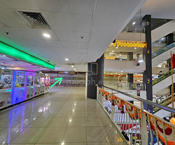 prime corner Prangin Mall  1