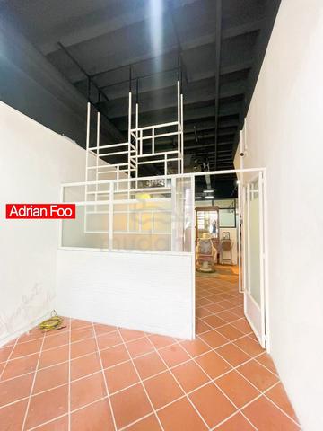 Ground Floor Shop Renovated Salon Style Worth Rent Near Georgetown 1