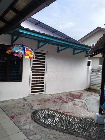 Rumah teres setingkat 2bilik untuk disewa di bukit mahkota bangi 1