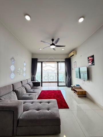 Bay Laurel @ Country Garden Danga Bay 1