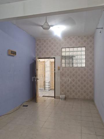 Bandar Sierra Apartment 1