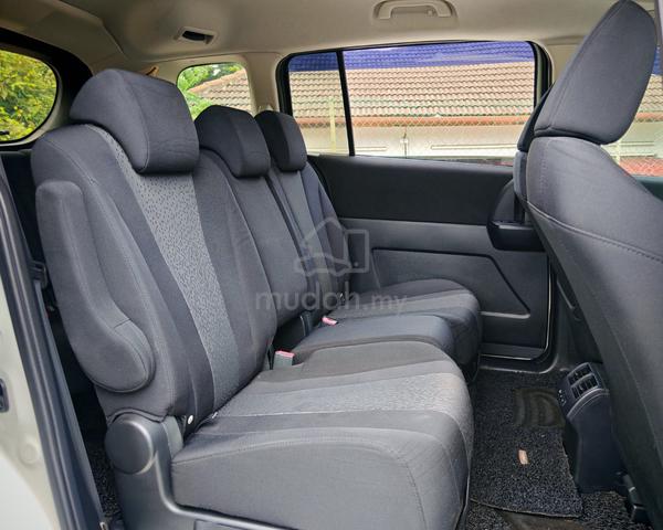 2011 Mazda 5 2.0 (A) 2 P/Door Luxury Grade Model - 4