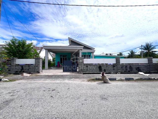 TAMAN SERAYA📍BANGLO LUAS OPEN FACING| BELOW MV 140K| 7,900 sqft 1