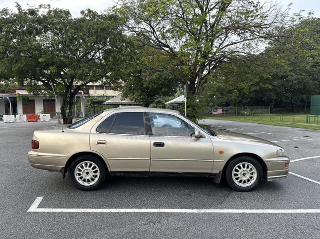 Toyota CAMRY 2.2 Auto, 1996. Direct Owner Car. - 3