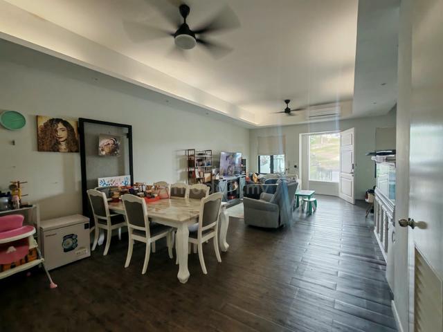 2 Sty Cradelton Eco Majestic, Semenyih 1
