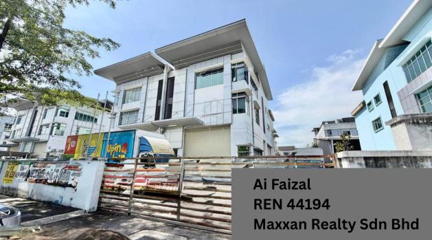 3 Storey Semi D Factory/Warehouse  Seksyen U8 Bukit Jelutong Shah Alam 1