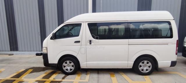 2016 Toyota HIACE 2.5 - 4