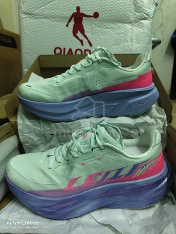 Carousel Image Selected
