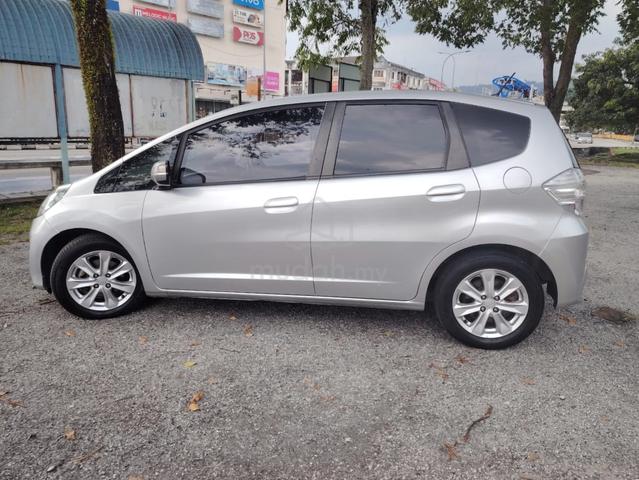 2012 Honda JAZZ 1.3 (HYBRID) FACELIFT (A) - 5