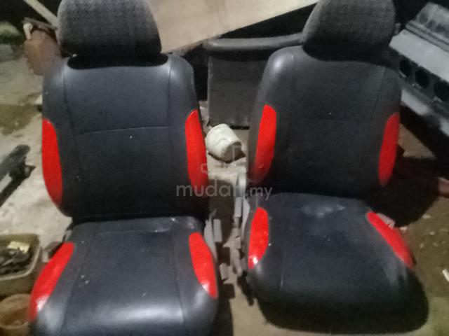 1set.  seat proton wira depan belakang - photo 3 of 4