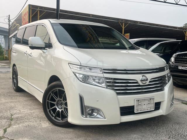 Nissan ELGRAND 3.5 H/STAR S/ROOF 2 PWR DOOR P/BOOT - 2