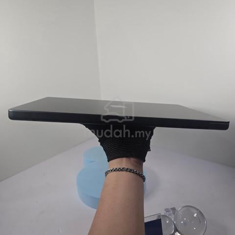 Carousel Image