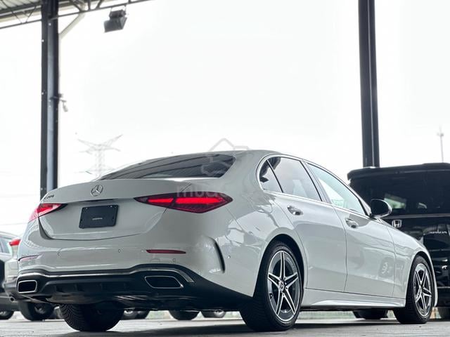 2022 MERCDES BENZ 1.5T C200 AMG NEW MODEL SEDAn - 2
