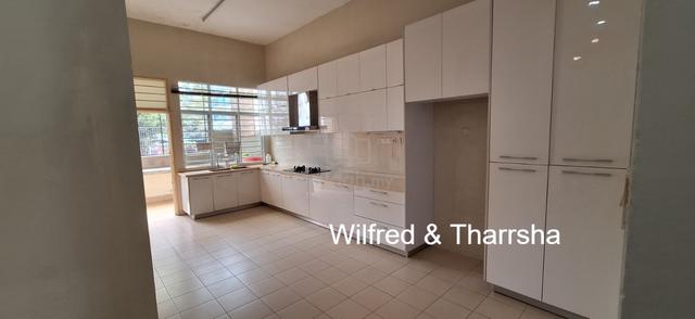Your Greenery-Facing Spacious Family Home Rent @ Puncak Saujana Kajang 1