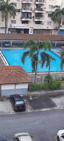 Golden Villa 1