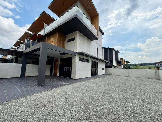D'Art Hills Kulai Taman Bukit Seni 3 Storey Terrace Corner 54x70 G&G 1