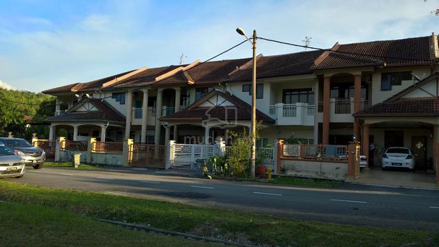 2 Stry Desa Melati Nilai facing padang Direct Owner 24x75 1