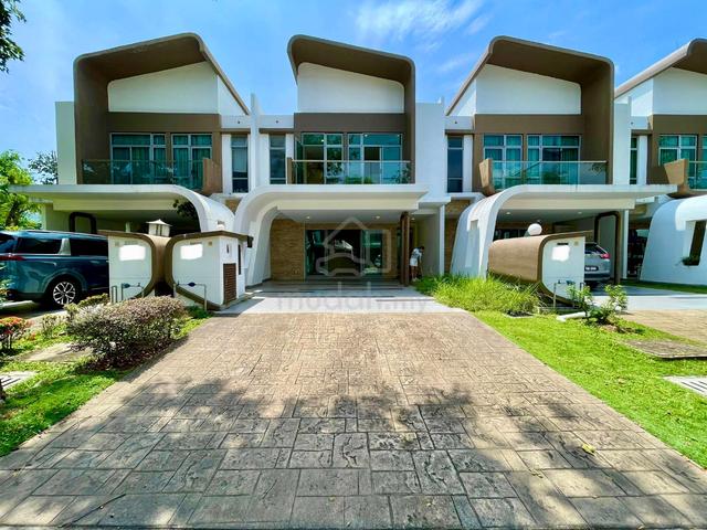 Beside Corner Lot, Superlink House 26x95 Setia Eco Glades, Cyberjaya 1
