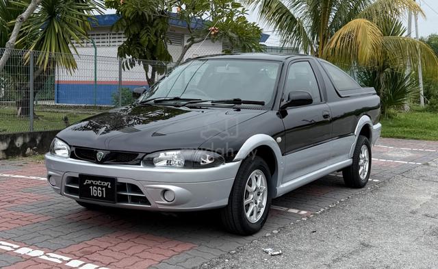 ONE OWNER & RARE 2002/03 Proton Arena FASTBACK (M) - 1